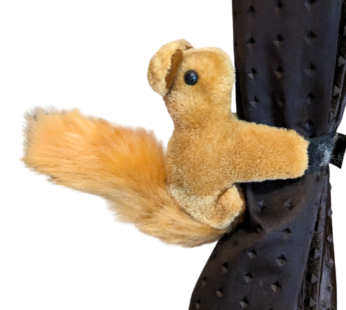 Curtain Holder Squirrel