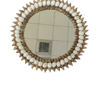 Seashell mirror