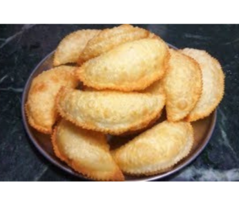 Tikshe Nevri (medium size)